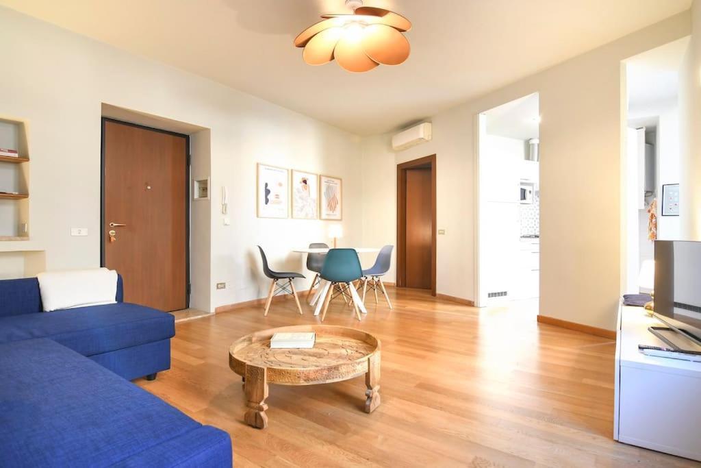 Porta Genova Bilocale Di Charme Apartment Милано Екстериор снимка